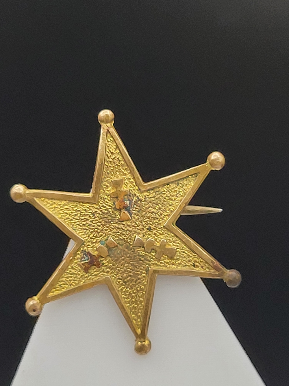 Antique Victorian Gold Tone Star Brooch Enamel Accents Six Point Ball Tips c1880 - Picture 2 of 8